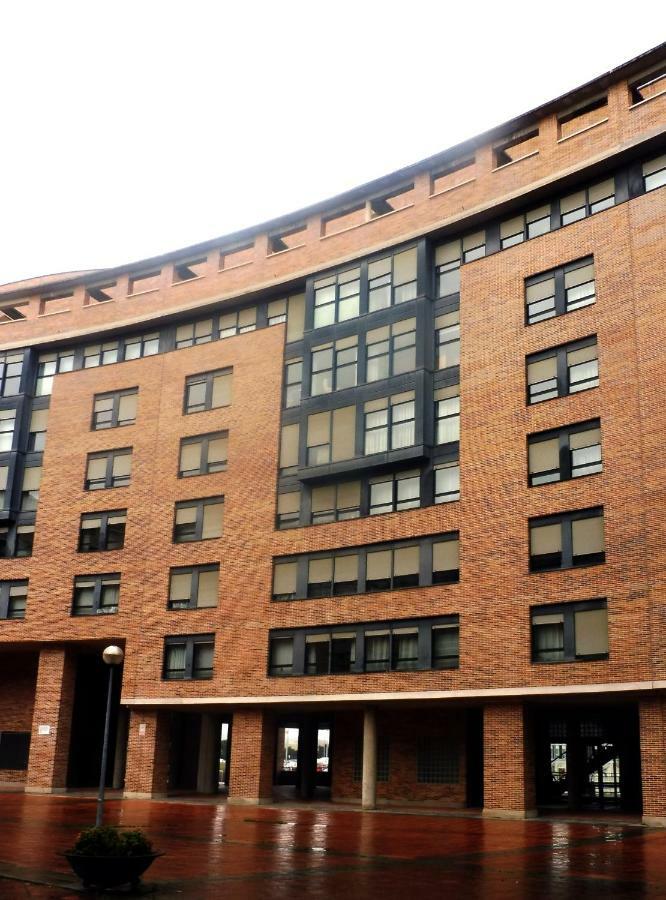Atico En Pamplona Apartman Baranain Kültér fotó